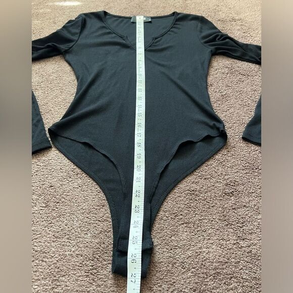 Cider Black Long Sleeve Bodysuit - Picture 7 of 7